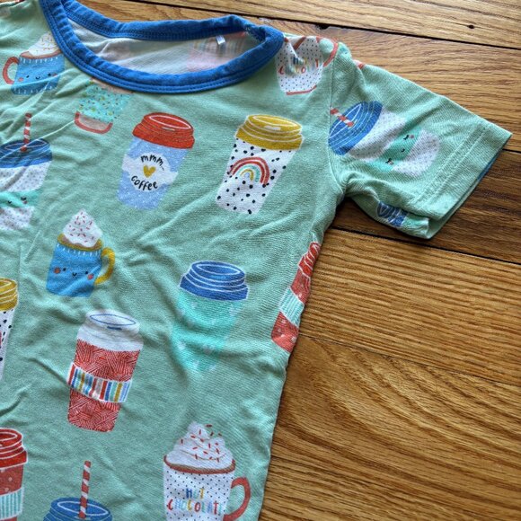 Little Sleepies Two-Piece Pajama Set (Shorts) in Love You a Latte Size 2T - Picture 2 of 9
